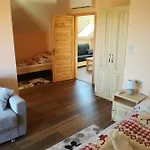Kaptarlevegos Vendeghaz בית הארחה 4*