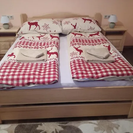 Kaptarlevegos Vendeghaz Guest house