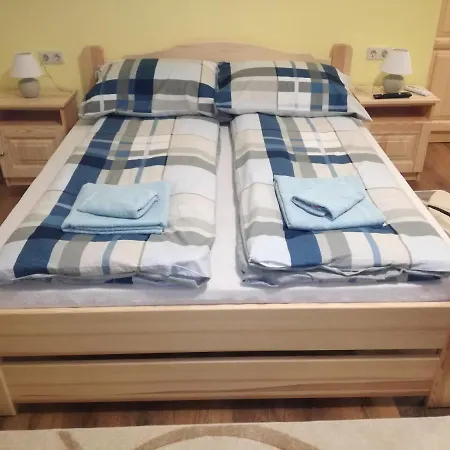 Guest house Kaptarlevegos Vendeghaz Fuzesgyarmat